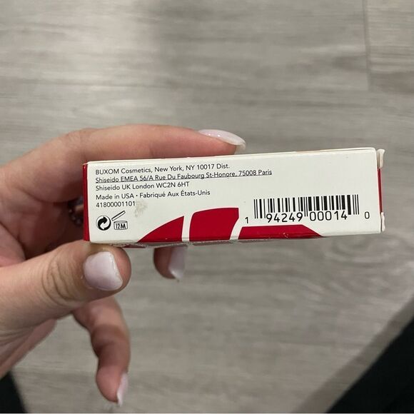 3/$25 ✺ Buxom Full Force Red Raptors Lipstick Baller - Picture 7 of 7